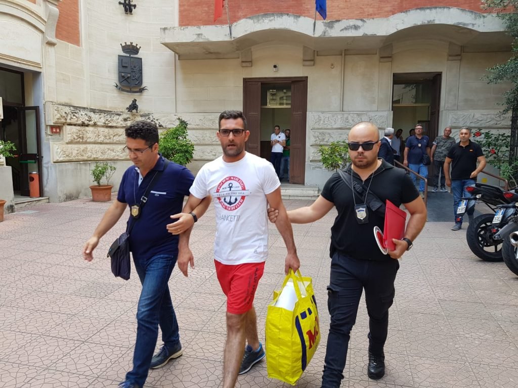 DETTAGLI E FOTO - Messina, operazione “Tunnel”. Eseguite dalla Polizia di Stato 12 misure cautelari 33 WhatsApp Image 2019 07 19 at 09.01.28