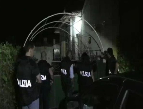 DETTAGLI E FOTO - Messina, operazione “Tunnel”. Eseguite dalla Polizia di Stato 12 misure cautelari 12 WhatsApp Image 2019 07 19 at 12.13.51