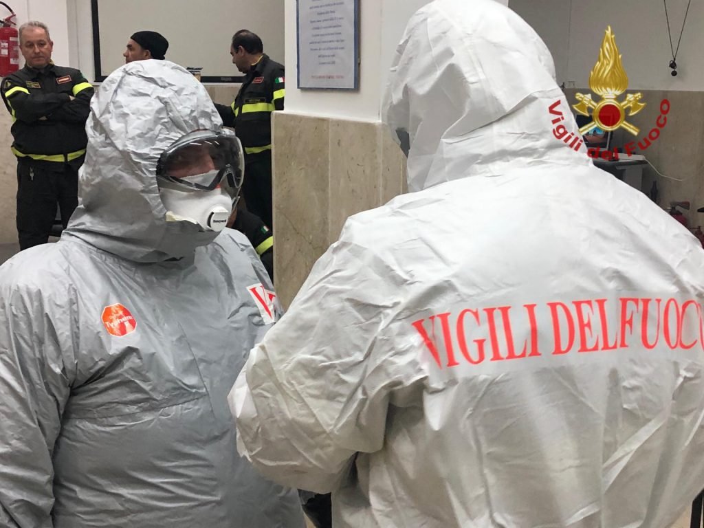 E186597A 1135 4278 8905 73B7548B814D