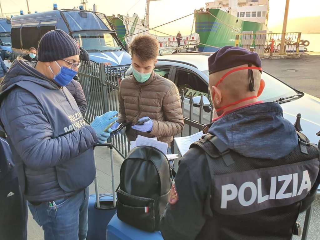 8 aprile ordinanza stretto 36