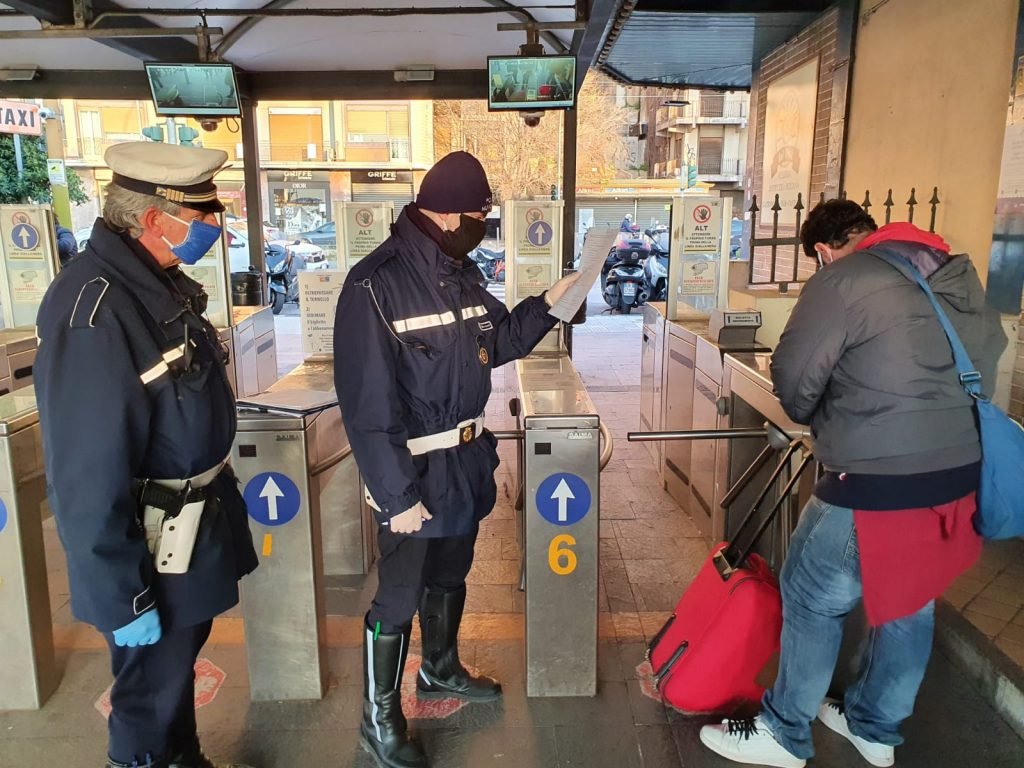 8 aprile ordinanza stretto 38