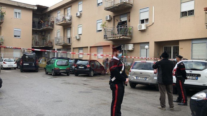 Palermo: uccisa a coltellate cantante neomelodica. Sotto interrogatorio il marito 2 464f4b7712b087429a1718ef67c9e7a7
