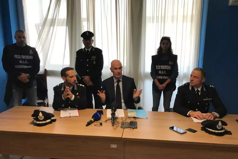 trapani conferenza stampa tortura in carcere voce di Sicilia